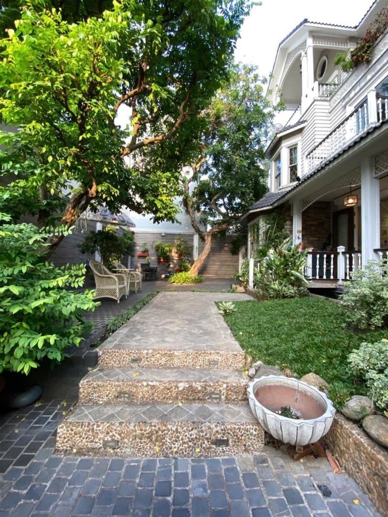Biệt thự liền kề - cách mạng tháng 8 – tân bình – dt: 462m2 – 112 tỷ