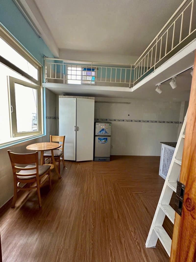 Phòng gác cao 35m² – full nội thất + máy giặt riêng gần uef, hiu, uth, hutech - 4