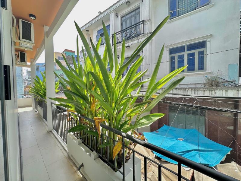Cho thuê căn hộ máy giặt riêng, ban công trung tâm bình thạnh  - 3
