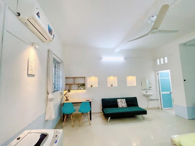 Phòng trệt siêu rộng 50m2 ngay đường số 77, tân quy sát tdtu, lotte giá rẻ chỉ 5tr9 - full nội thất có ban công  - 4