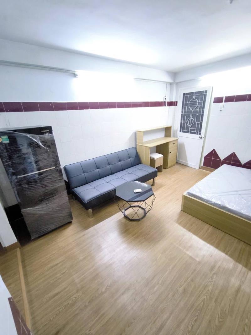 Studio 5tr luỹ bán bích, full nội thất, sạch sẽ thoáng mát dọn vào ở liền