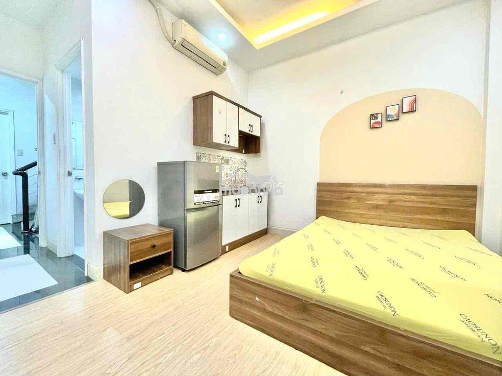 Chdv cửa sổ full nội thất - 3