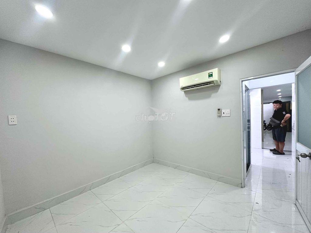 Nhà nguyên căn trống sẵn ngay hẽm 226 bà hạt quận 10 - 4