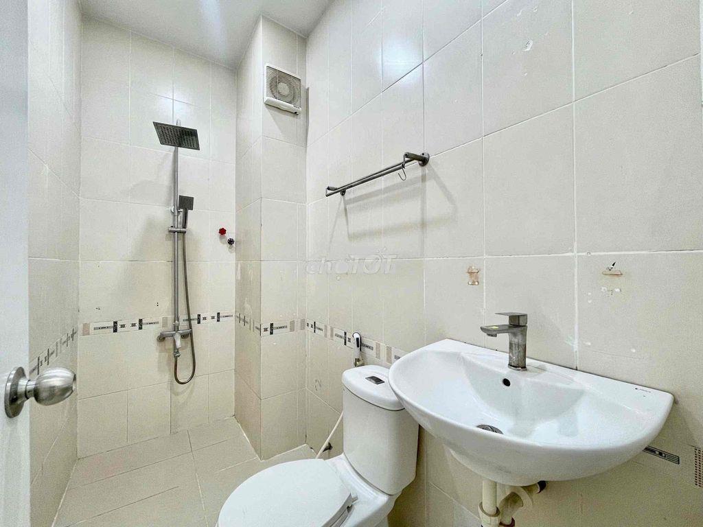 Chính chủ cho thuê căn hộ ngay trung tâm q3 - Ảnh 4