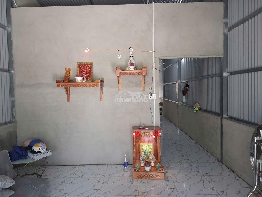 Nhà 2 phòng ngủ 123m2 có thổ. gần kcn phước đông. 870tr - 2