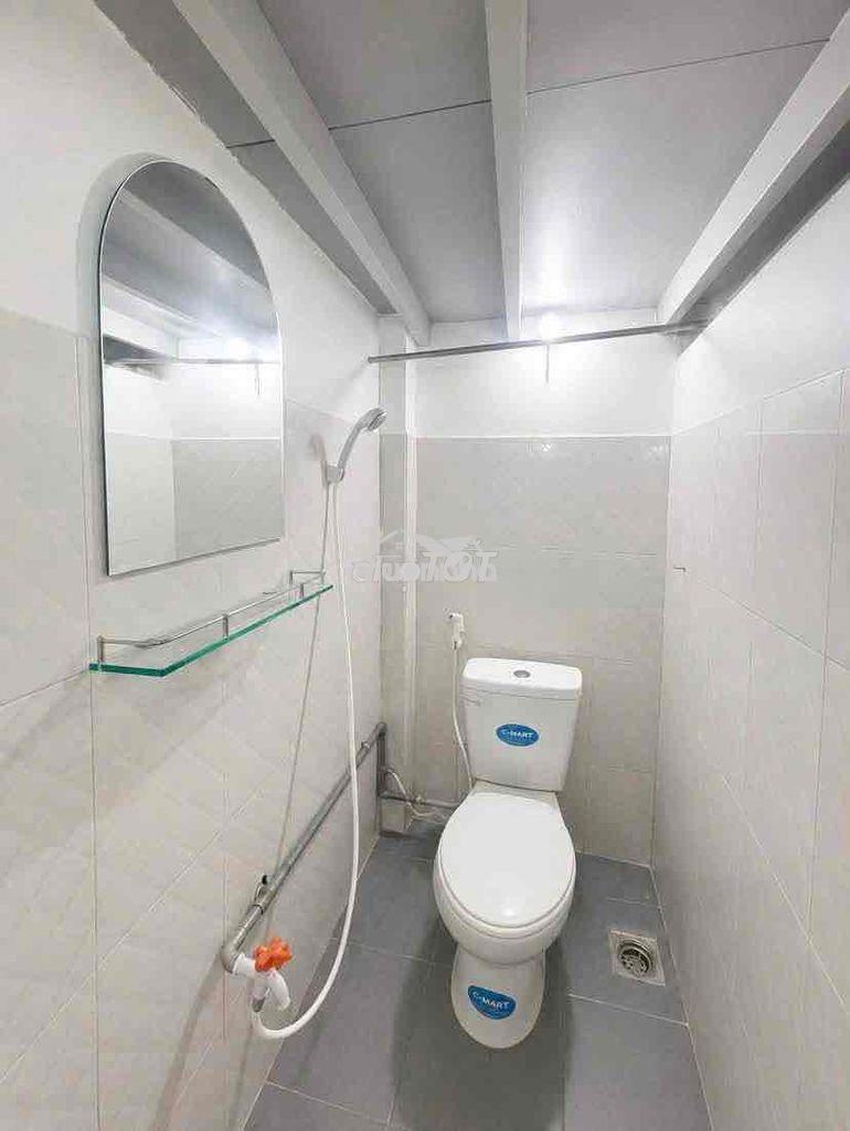 Khai trương nhà mới 80 phòng ngay chợ - Ảnh 3