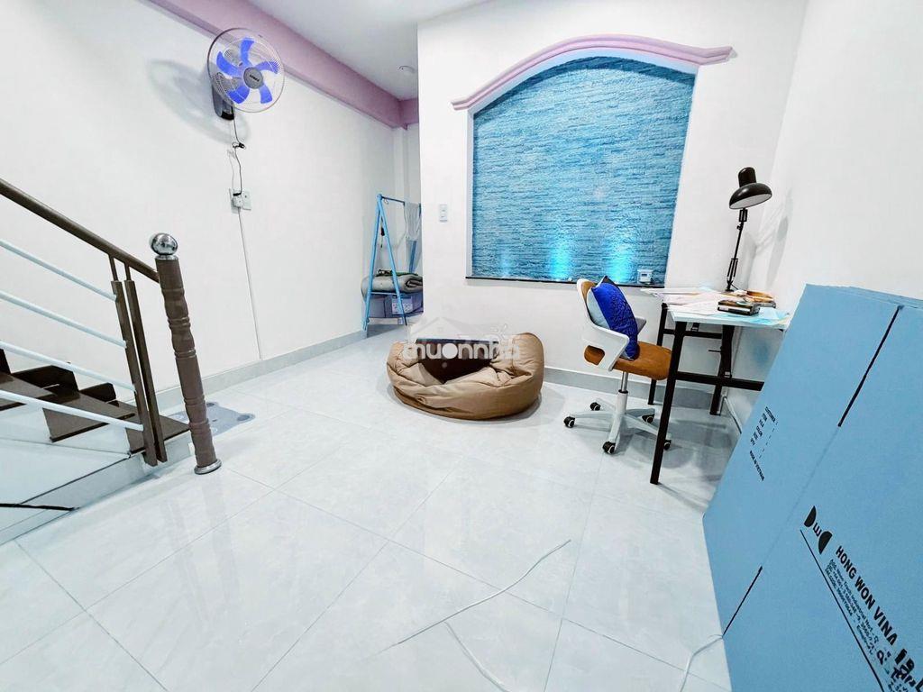 Bán nhà 36m2 - 5 tầng - hẻm 4m - gần chợ bà chiểu, bình thạnh - 2