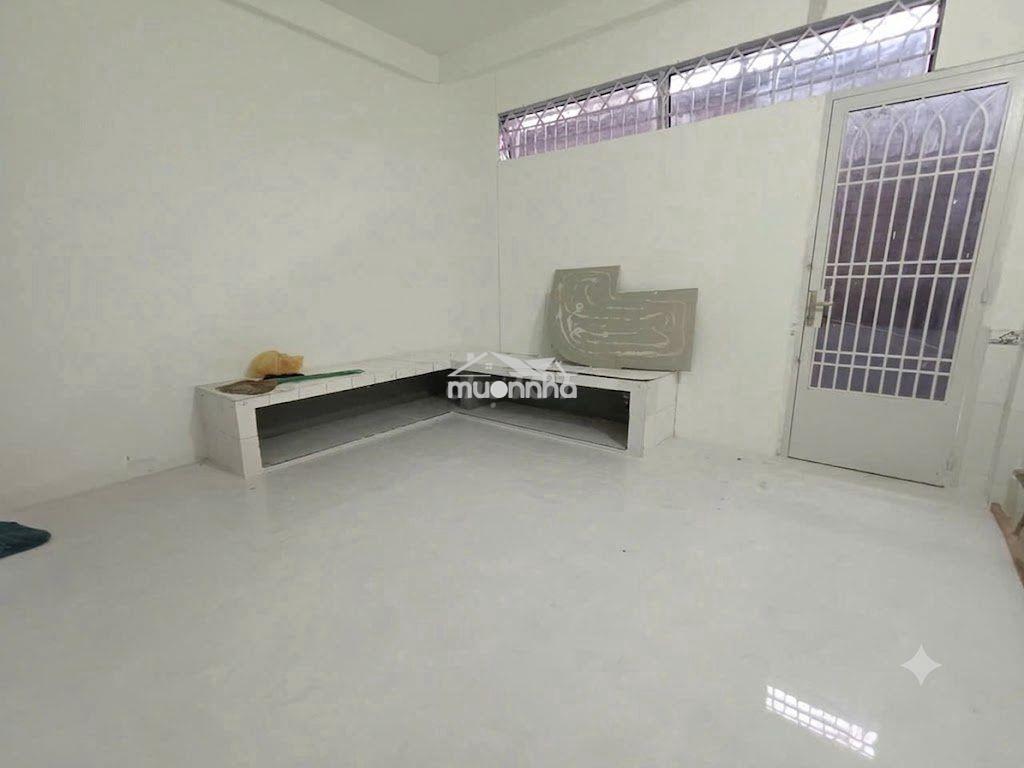Cho thuê nhà đường 9, p. linh trung – ngay công viên, 4pn 2wc giá 14tr - 4