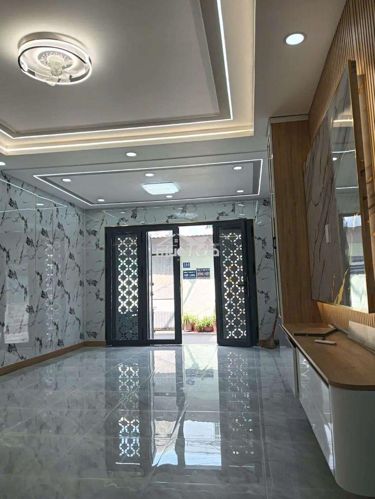 Đường 47  xe hơi đối diện gigamal  - 4