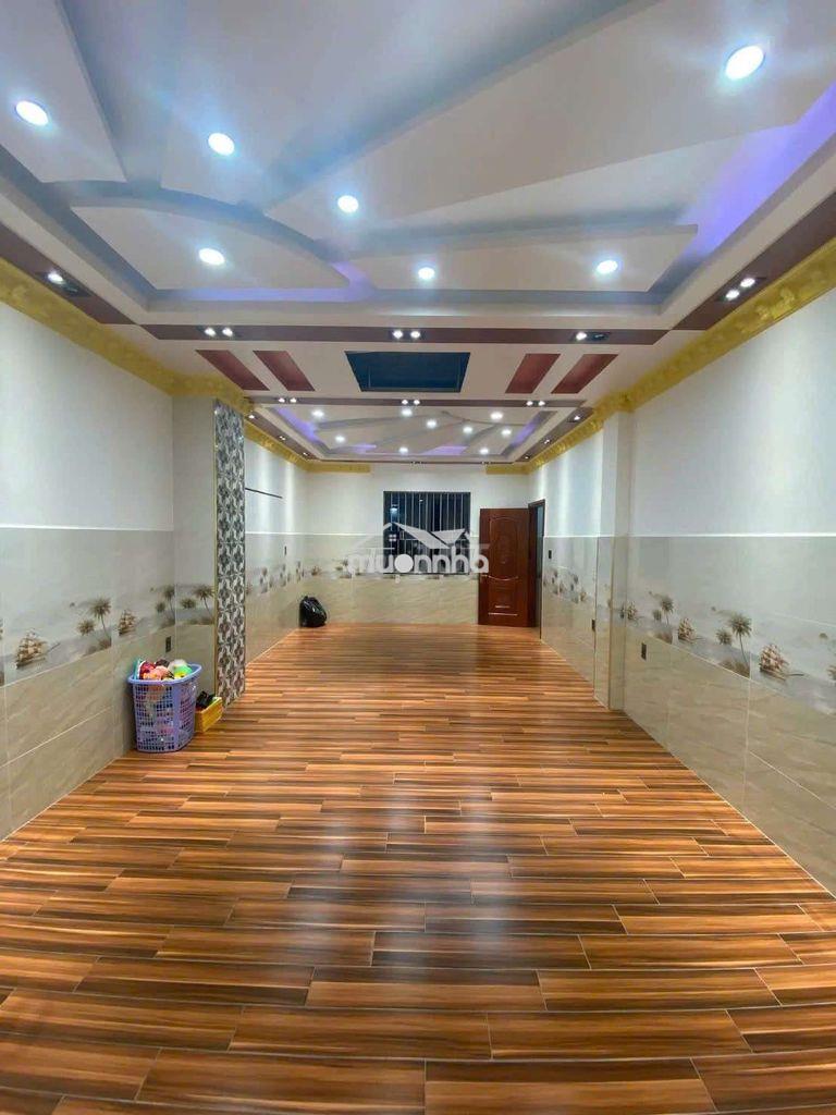 Nhà to 5 tầng - ngang 12m  dài 35m - đường 12m - 2