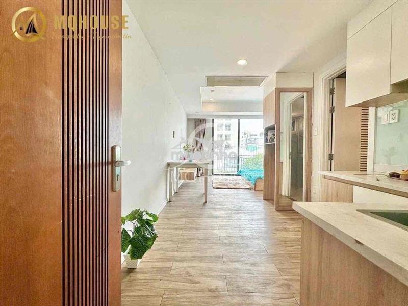Stu rộng ngay ngã tư hàng xanh - gần các trường đh