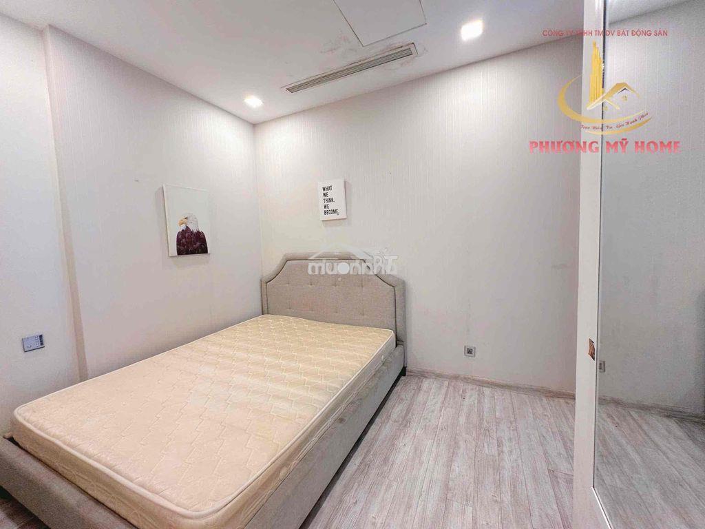 💥 Giá tốt! 2pn vinhomes golden river 70m² chỉ 26 triệu/tháng - 3