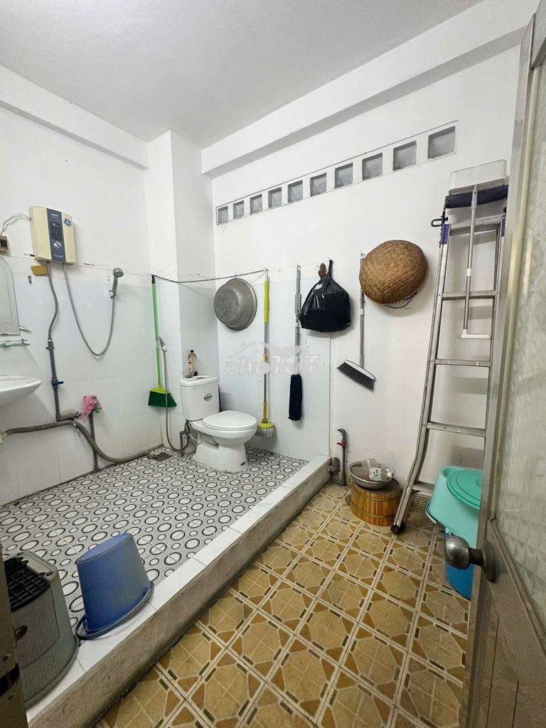 Mặt tiền kinh doanh xe hơi thông lương hữu khánh q1 - 4