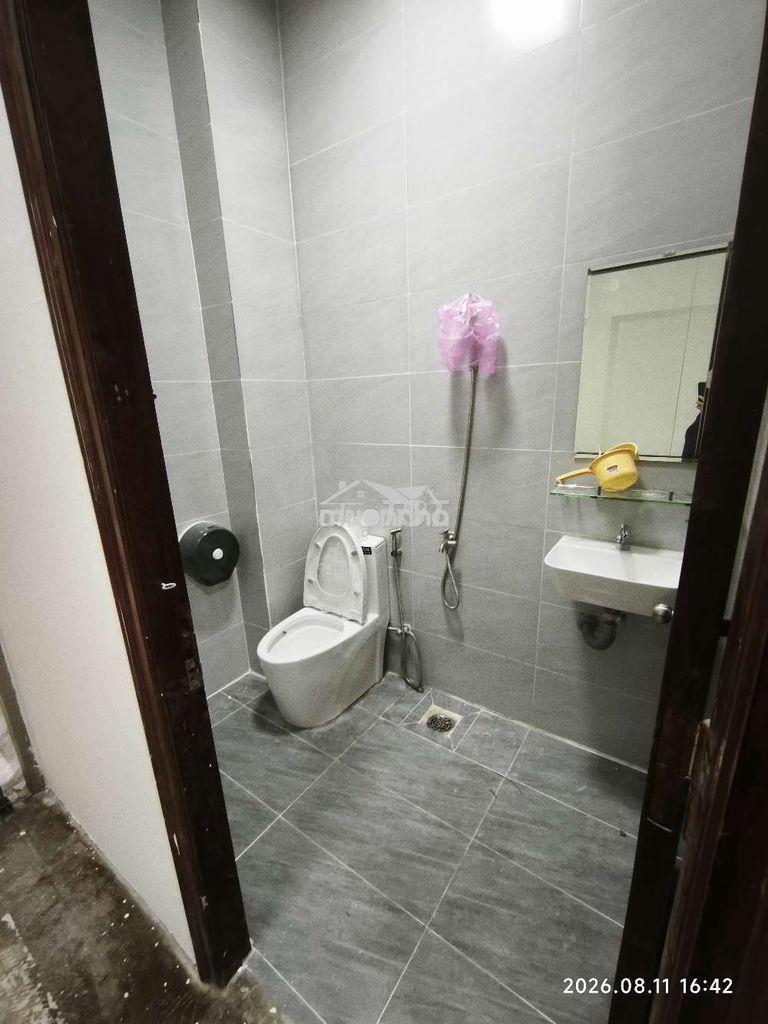 Cho thuê văn phòng nhỏ  - 2