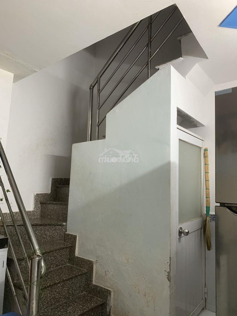 Nhà 2 lầu sổ riêng đồng sở hữu , mua bán công chứng nhà nước  - 3