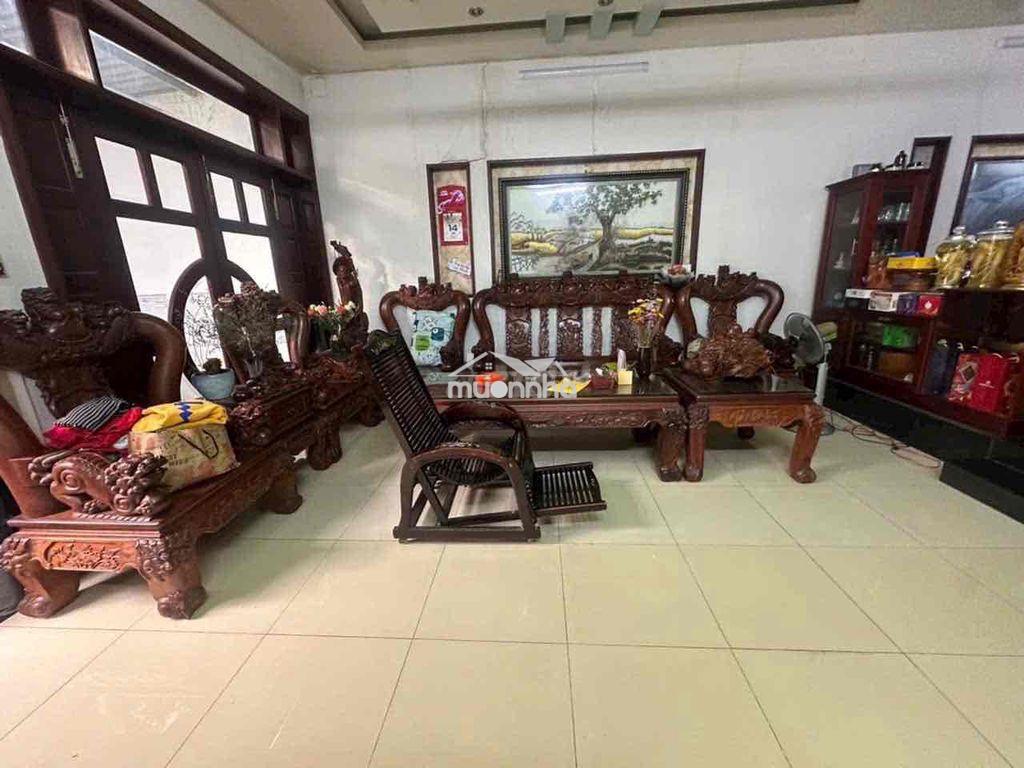 Bán nhà mặt tiền đường 147, gần cđ công thương, plb  quận 9 dt: 6 x 23 - 3