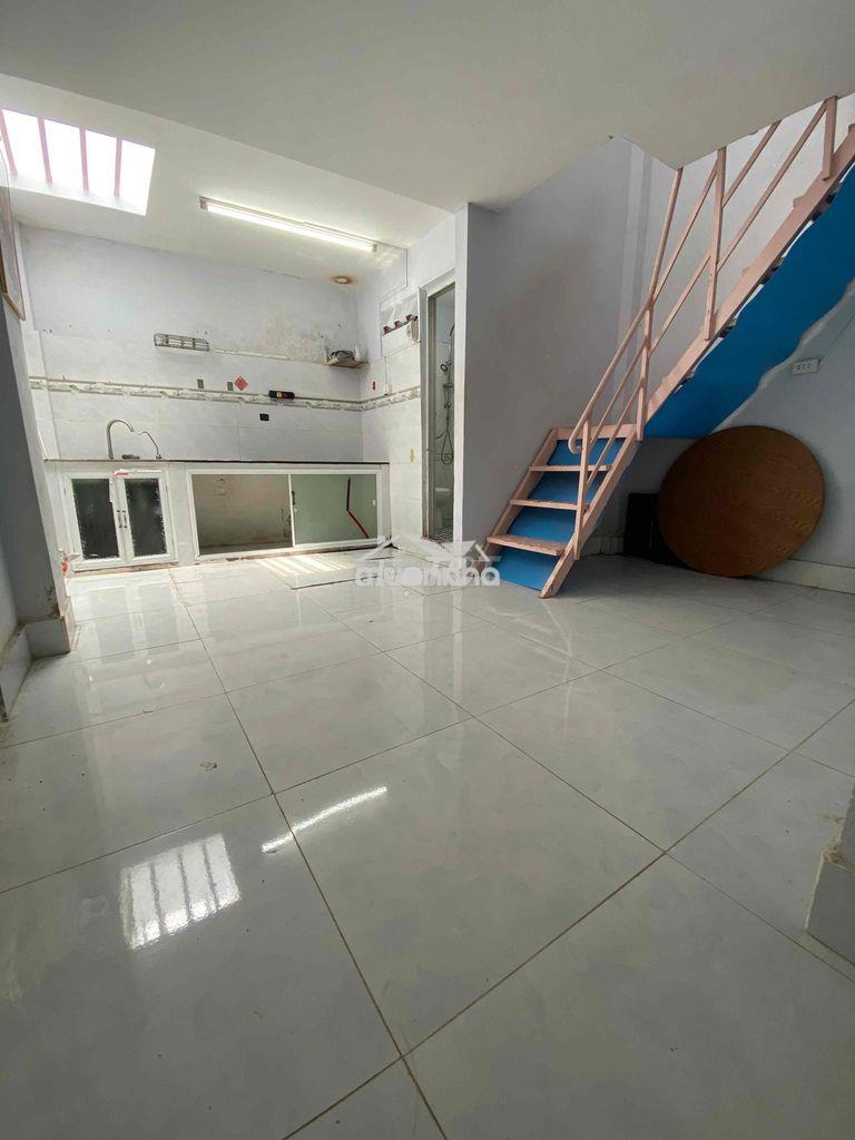 Nhà thuê gần chợ phú xuân - Ảnh 4