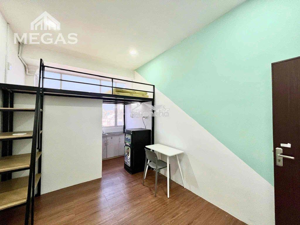 Đúng dá-cho thuê phòng gác duplex mặt tiền q5,cách ueh 400m,thang máy - 3