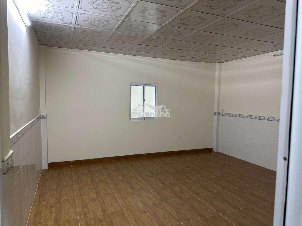 Bán nhà mới ngang 5m hxh mới xây đang cho thuê 7tr/tháng - 2