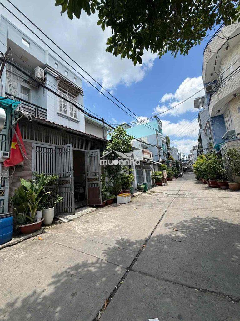 Nhà đẹp chính chủ đang cho thuê nay cần bán dt 4 x 16 đúc lầu hem 8m - 4