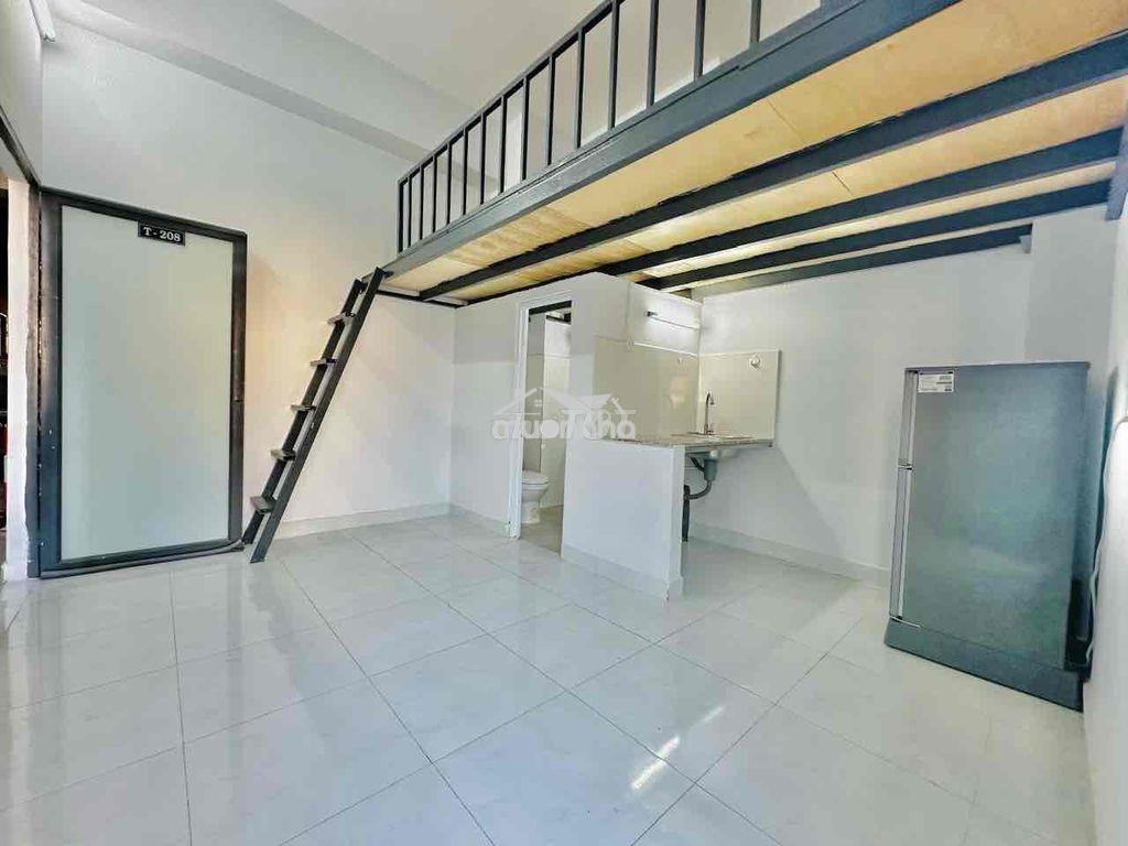 Phòng trọ rộng - bancol cửa sổ thoáng ngay kế đại học văn hiến - etown - 2