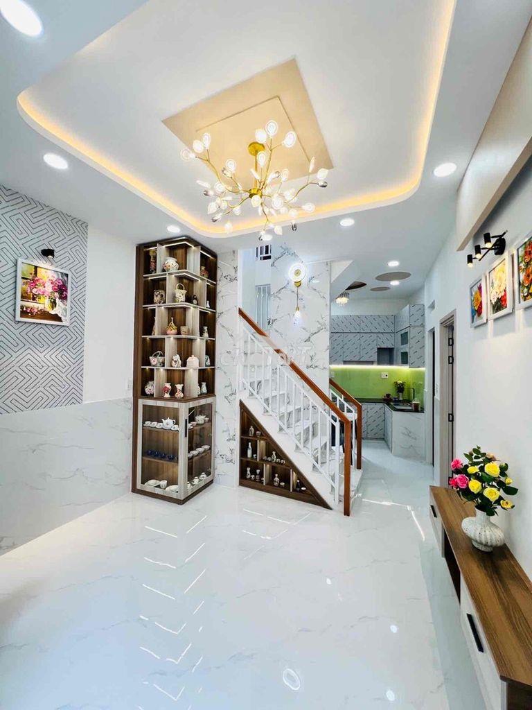 Nhà bán bình đông 37m2, gần cầu chà và, hẻm rộng rãi, 3pn