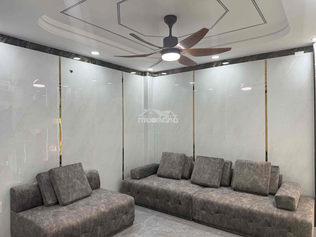 Nhà mới 5 tầng thiết kế hiện đại full nội thất - 2