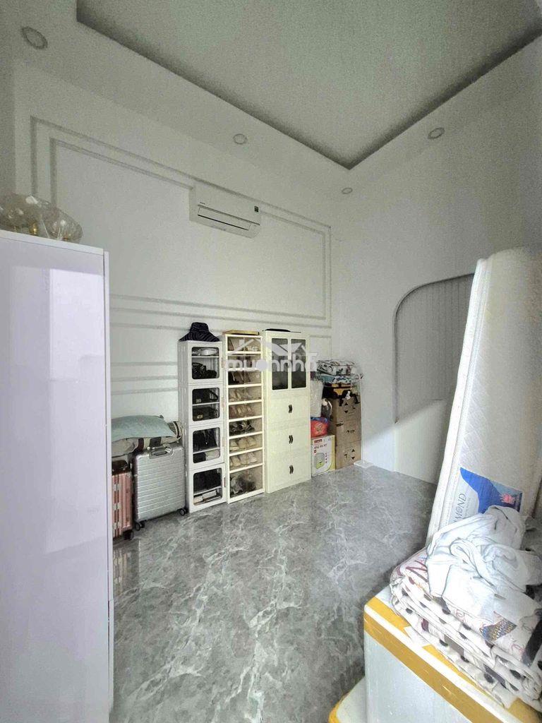 Nguyên căn 5x20 có máy lạnh phòng khách nhà y hình - 3