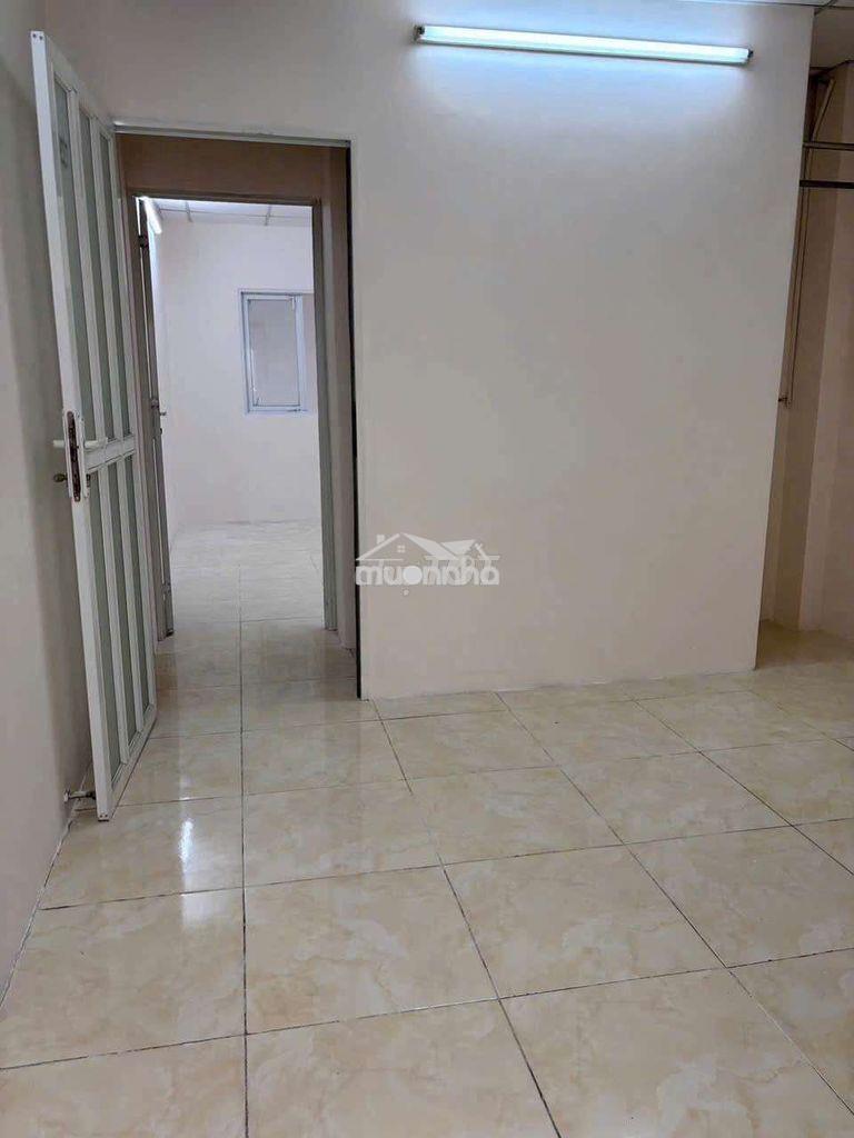 Cho thuê nhà 3 phòng ngủ giá 9tr hẻm 467 lê đức thọ p16 gò vấp 3.5x16m - 3