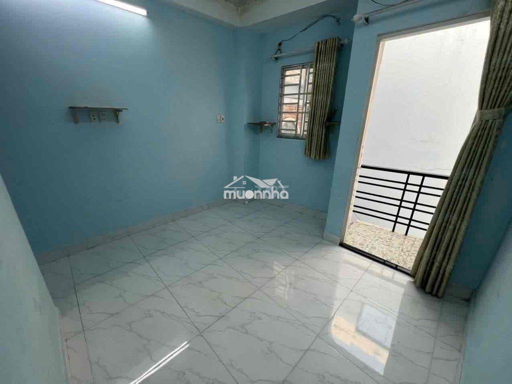 Phòng ban công giá tốt phù hợp 1 người ở - Ảnh 2