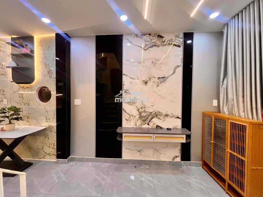 Cho thuê nhà 2pn 2wc - sẵn nội thất, gần ngã 4 dương quảng hàm - nts - 3