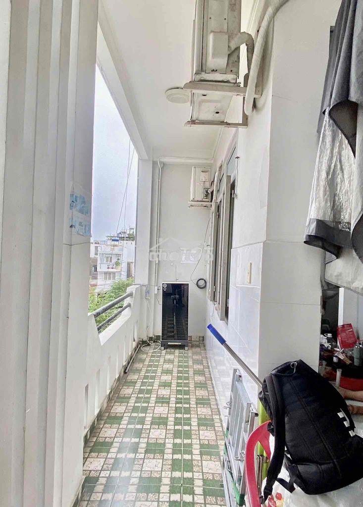 Còn ít phòng cửa sổ trời cho sv huit - lê trọng tấn - Ảnh 3