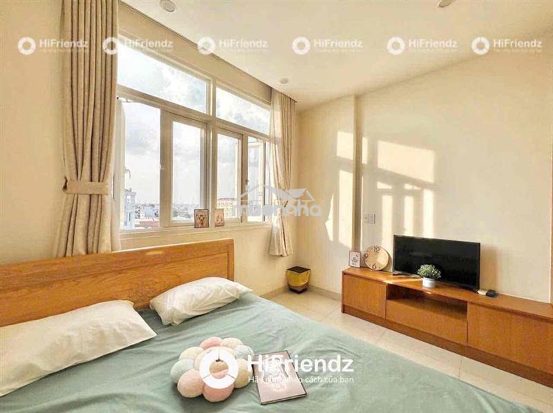 Phòng cửa sổ trời thoáng - full nội thất - giữ phòng tháng 9