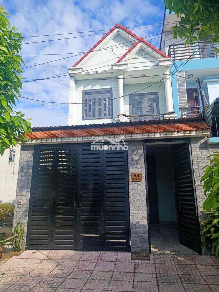 Cho thuê nhà  đường nhựa 9 m thông, gần siêu thị bigc ( go) dĩ an
