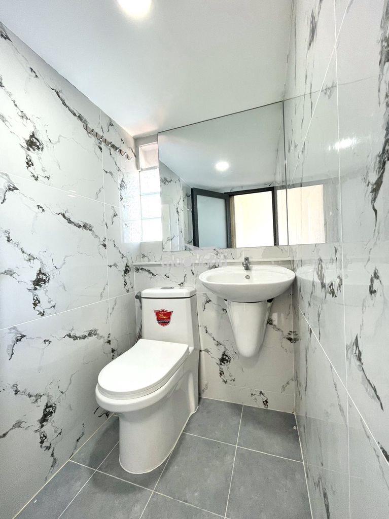 Phòng mới xây cửa sổ thoáng gần hàng xanh, bùi đình túy - Ảnh 2