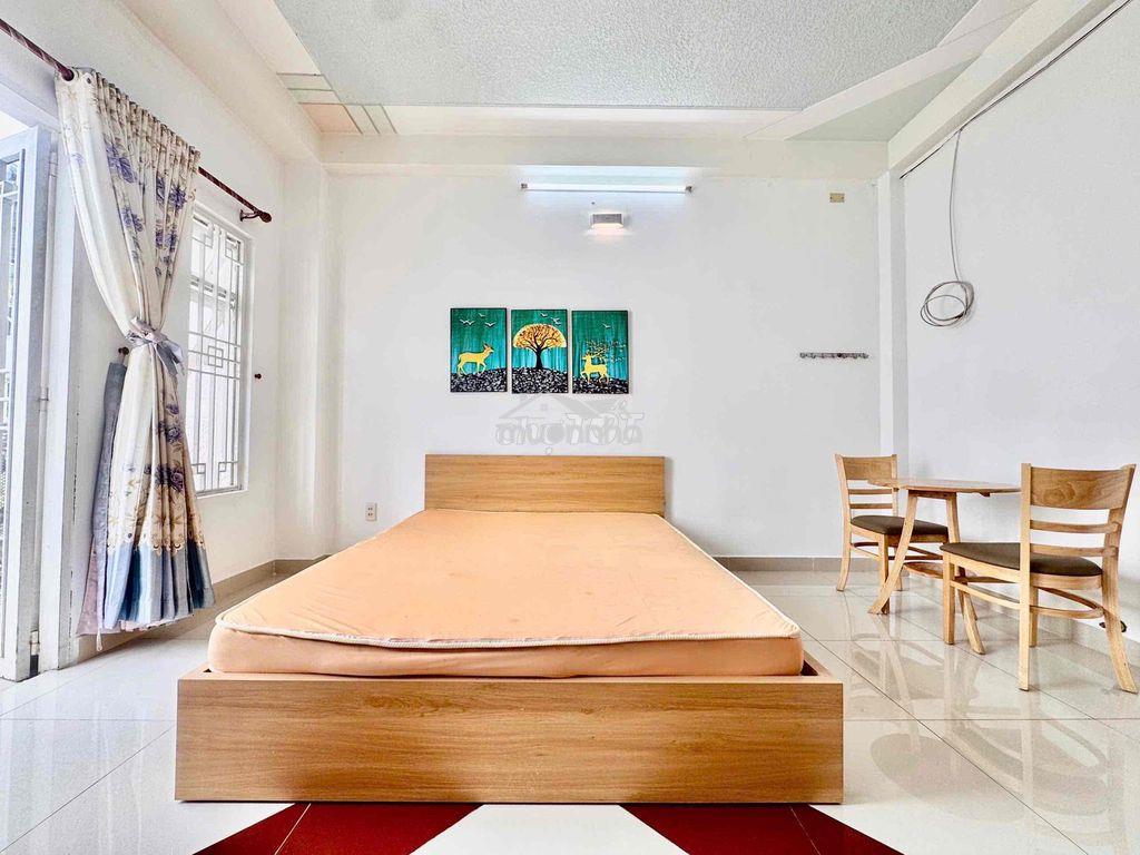 Cho thuê phòng ban công siêu thoáng full nội thất gần đại học kinh tế - Ảnh 4