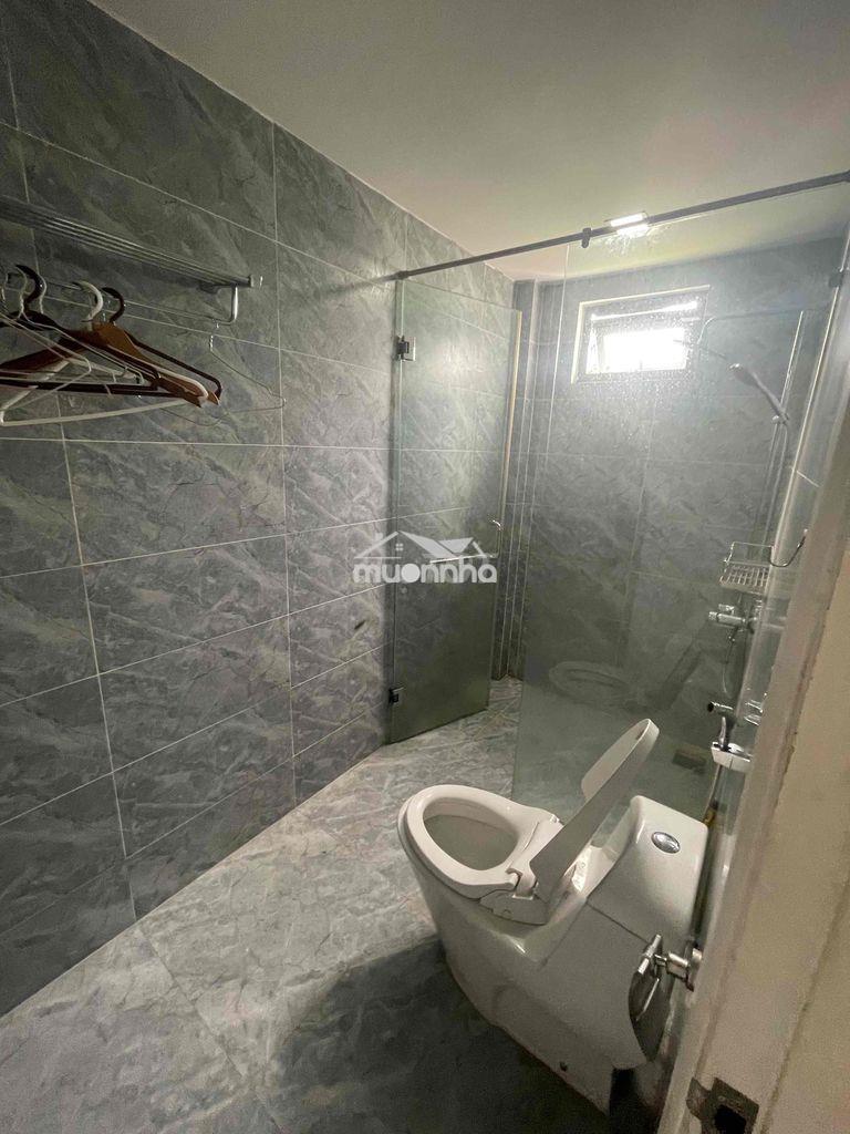 Phòng tầng 2 nhà mặt tiền nguyễn hoàng_p.bình trưng - 4