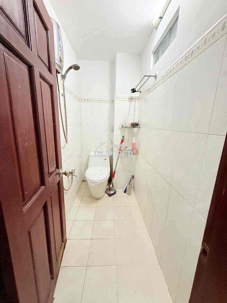 Bán hxh đường 79 tân quy, quận 7, 4,7m x 16m, 3 tầng 4 pn, giạn 11,2ti - 3