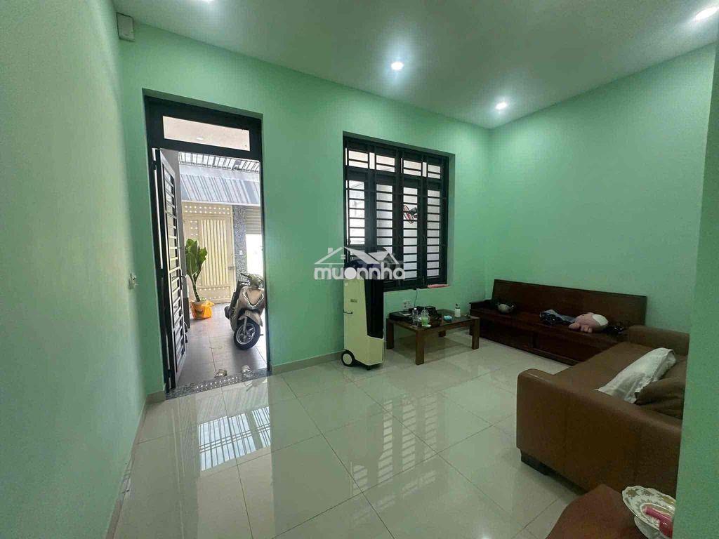 Cho thuê nhà sân xe hơi sẵn 2 máy lạnh tl26 giáp ngã 4 ga - 2