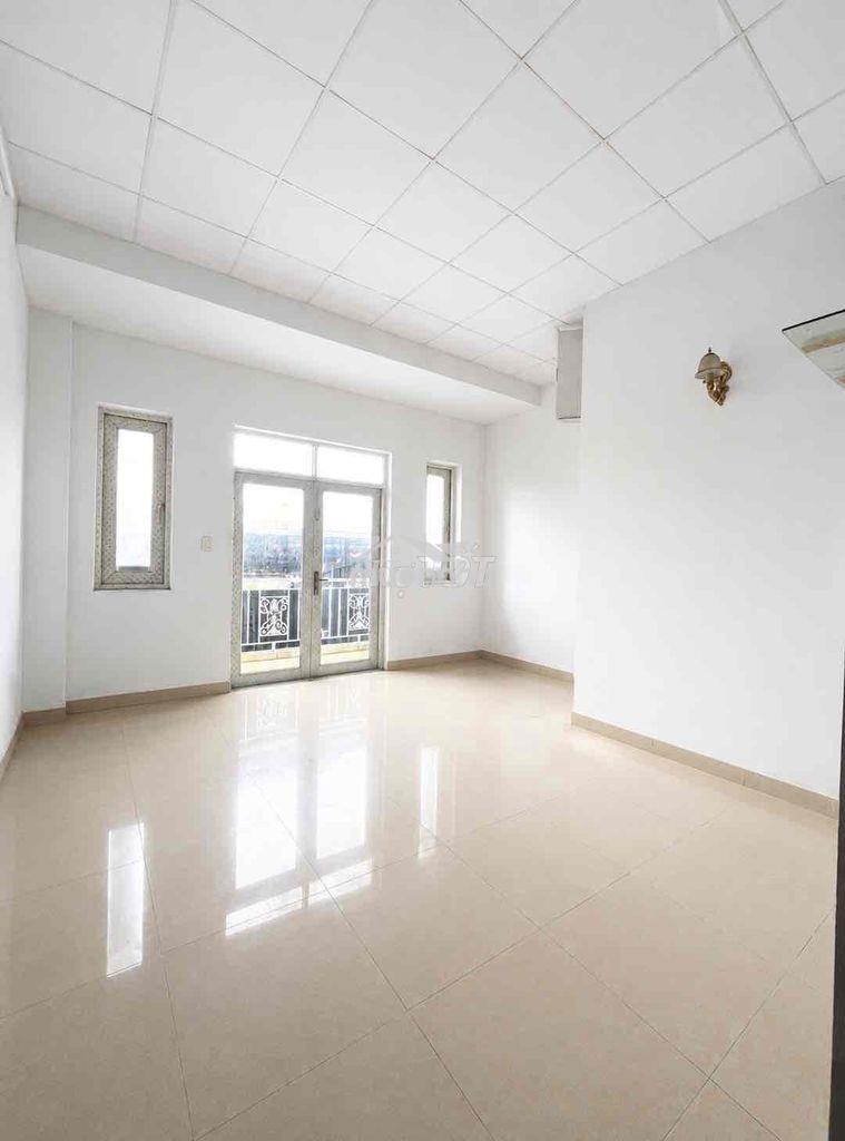 Cho thuê nhà 1trệt 1lầu sân thượng 2pn 3wc hẻm xe tải sát chợ cầu đồng - 4