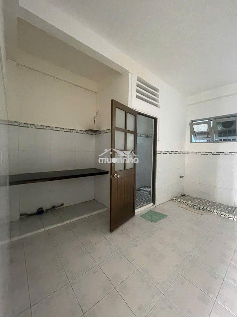 Cần bán gấp chung cư bình phú đường số 30 p11 quận 6  - 2