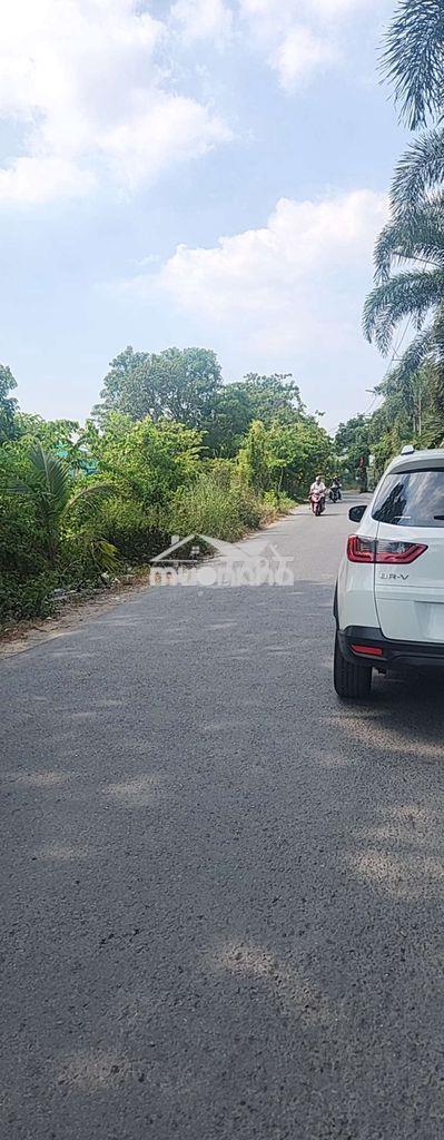 Đất mặt tiền kênh - 3