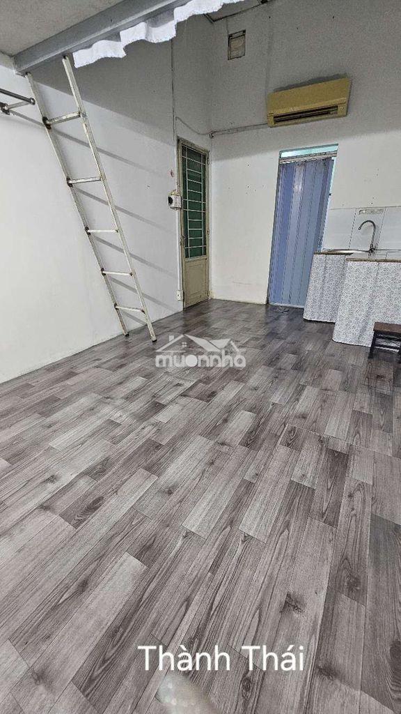 Phòng trọ có máy lạnh giờ tự do - 3trieu - 3