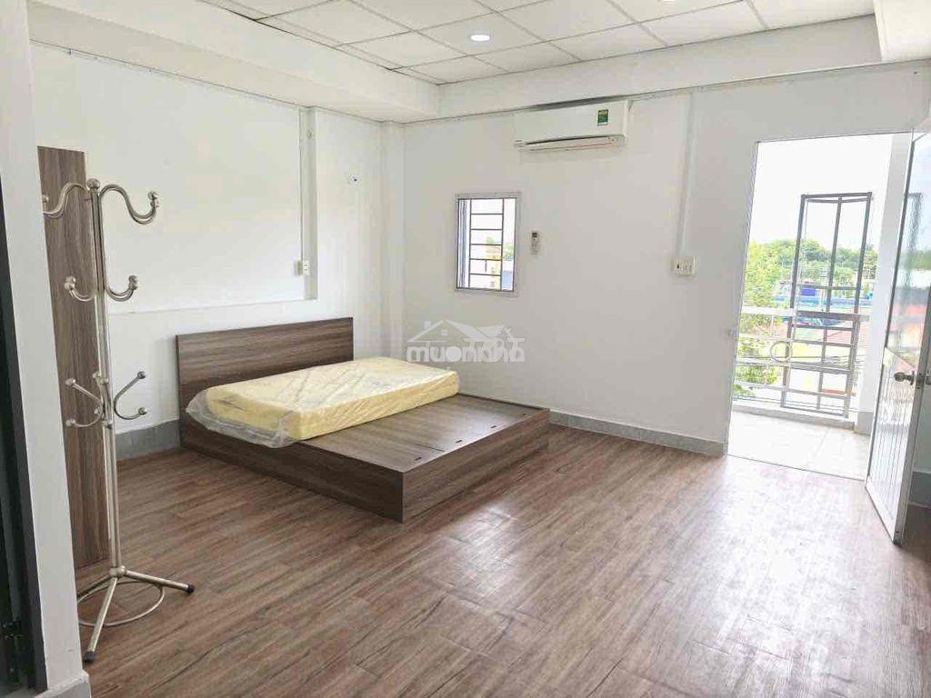 Chính chủ cho thuê phòng 30m2 ban công rộng thoáng 4,5tr - 4
