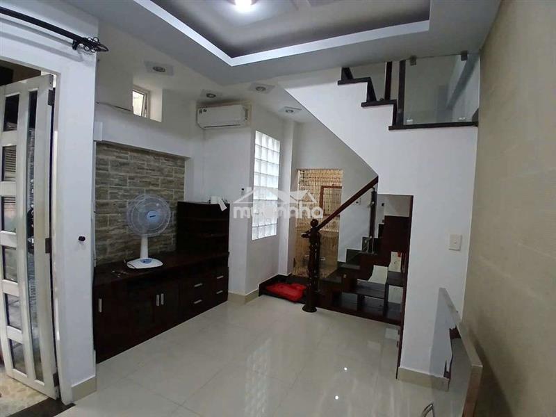 Nguyên căn cho thuê full nội thất nguyễn thị minh khai q1.