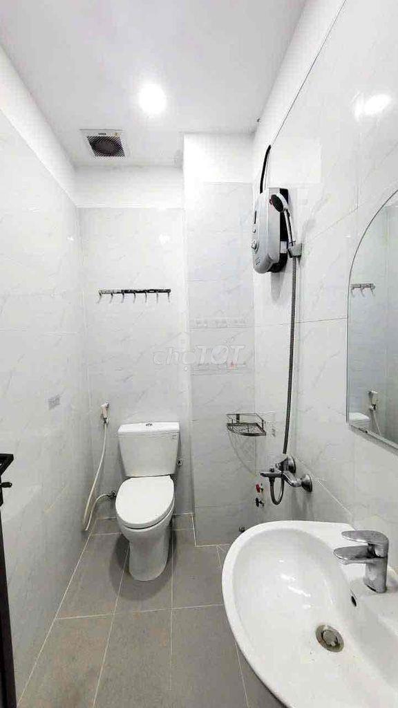 Cho thuê ktx ngay cổng sau trường hutech đbp - 2