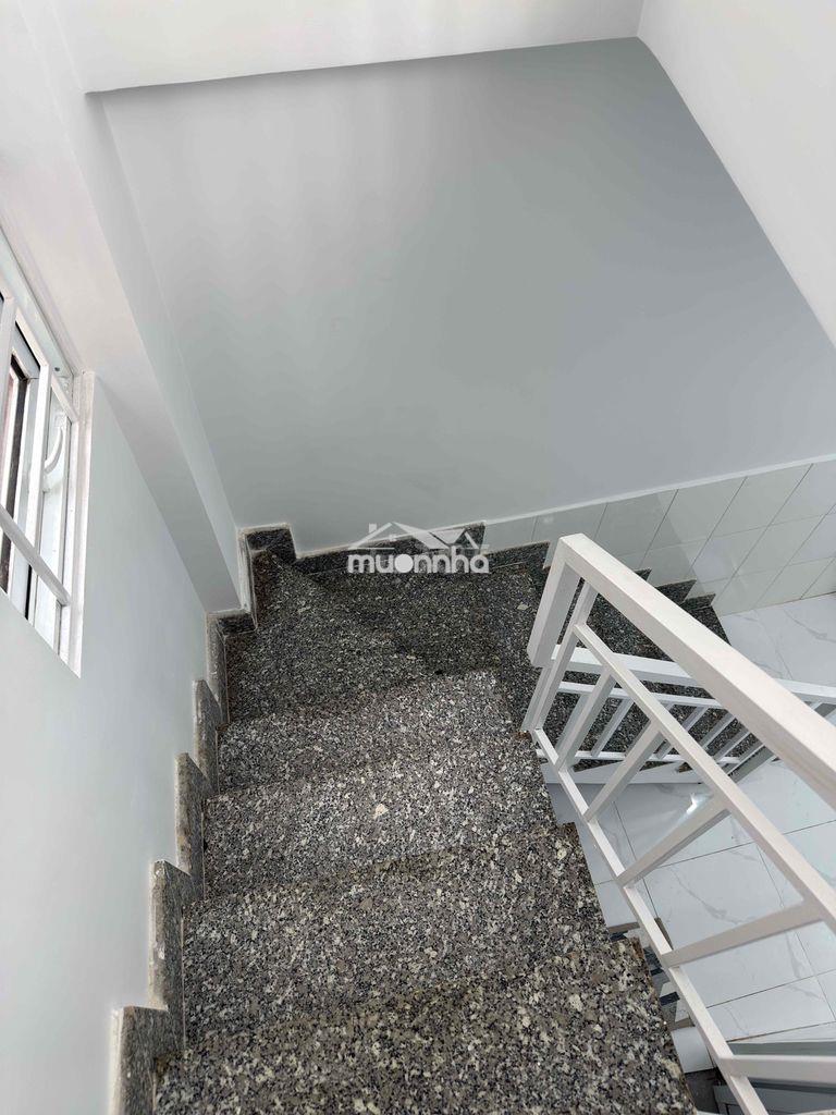 Cần bán nhà 1t 1l 2.35tỷ/sổ hồng riêng hẻm thông đường 3 phước bình q9 - 4