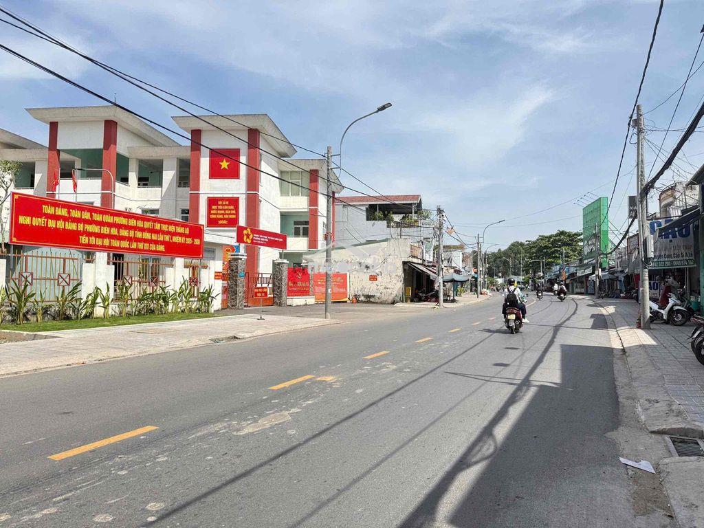 Bán nhà 1 trệt 1 lầu 1 tum – trung tâm p. bửu hòa sổ riêng sân ô tô - 3