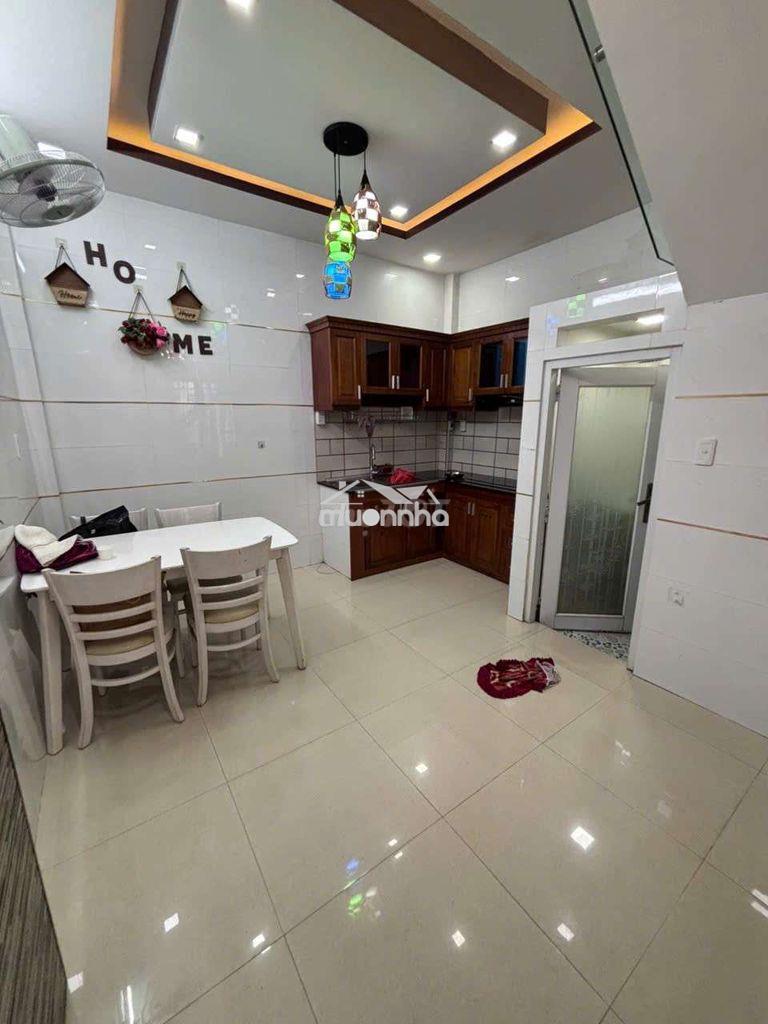 Nhà mới sạch sẽ nội thất đầy đủ  - Ảnh 3