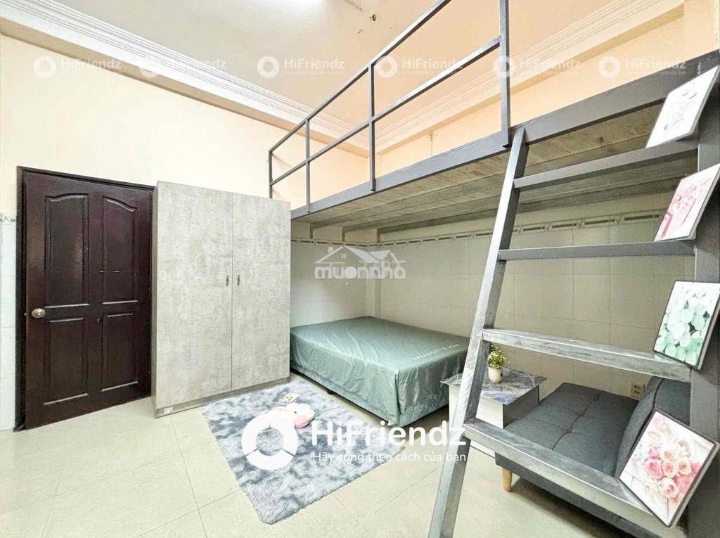 Phòng gác chia 2 không gian ngủ rộng 50m2 có ban công tách bếp - Ảnh 3